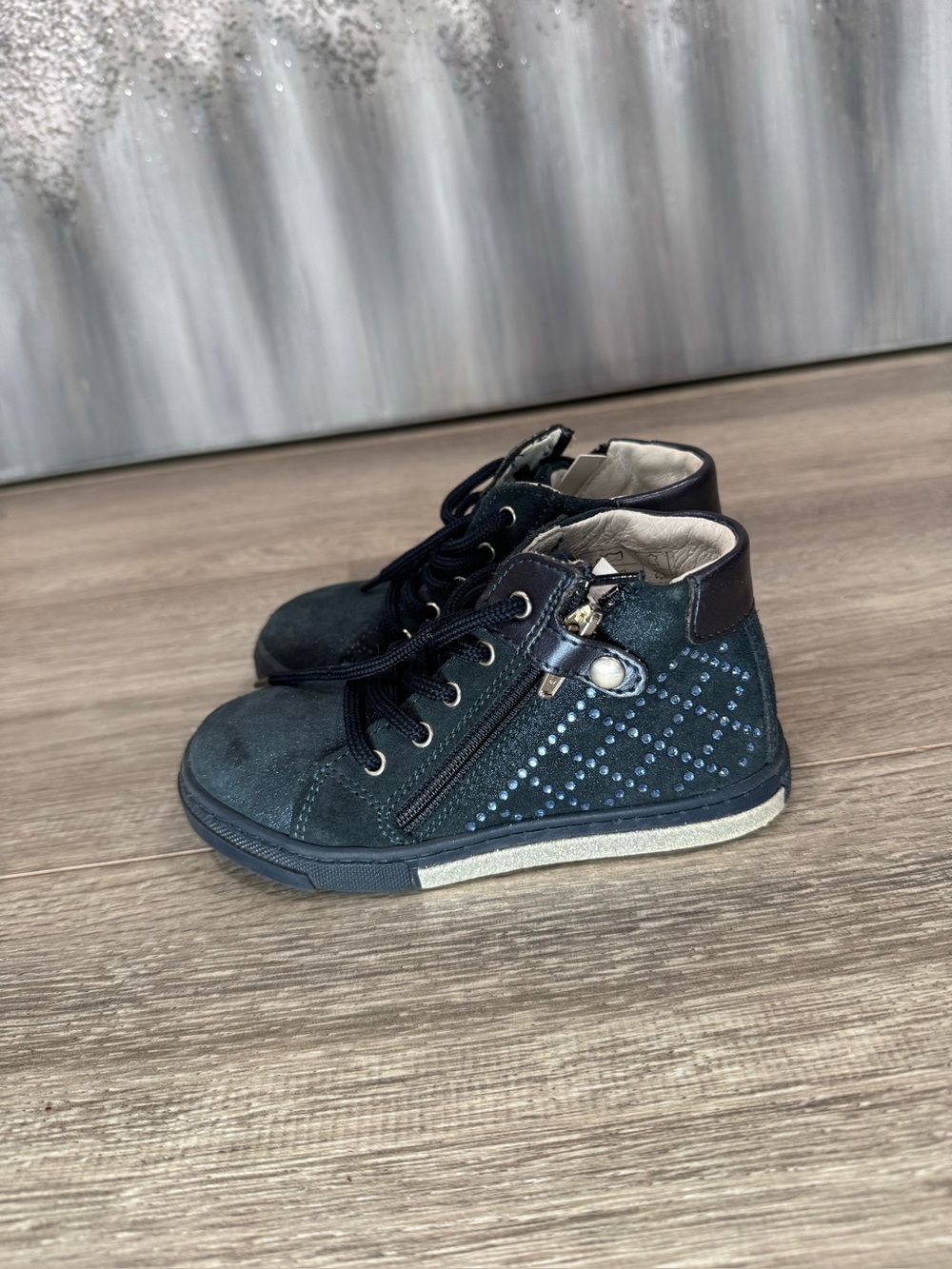 Primigi Navy Rhinestone High Top Shoe